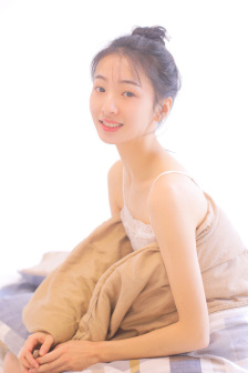 误入军统的女人演员表